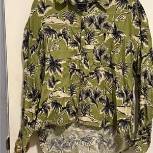 Tahari 100% Linen Tropical Palm Trees Button Up Shirt.